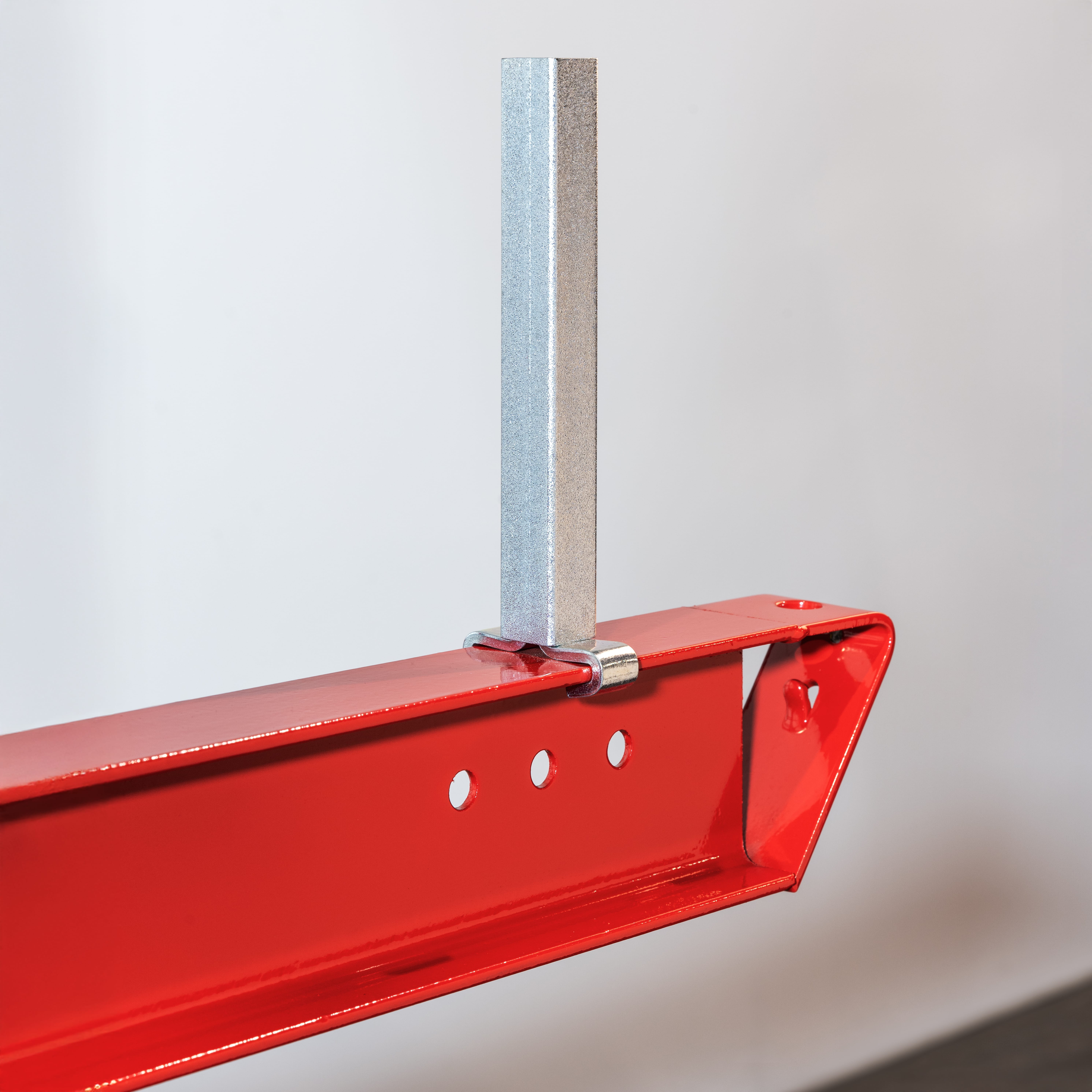 KSX 2000 Séparateur de compartiment pour IPE80, H = env. 200 mm, pour bras cantilever, galvanisé