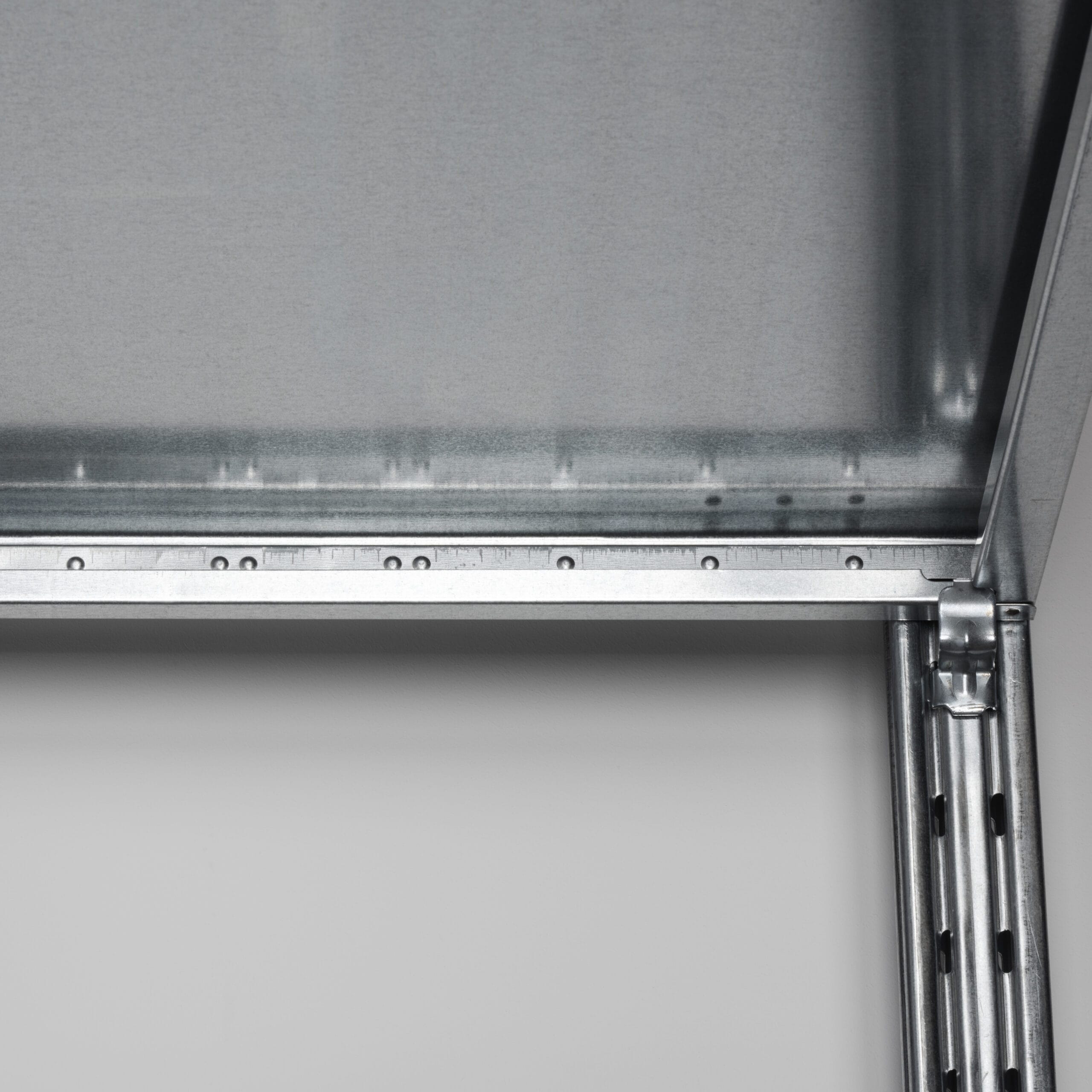 FBX 4000 renfort de tablette 600 mm, pour 150 kg, liaison transversale, galvanisé